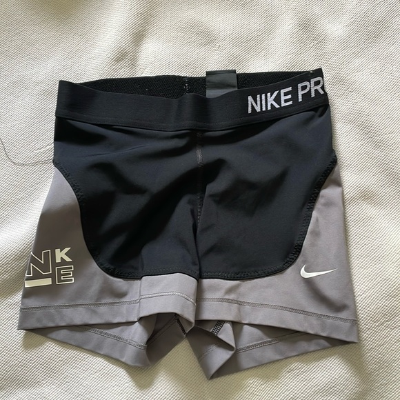 small but can fit xs nike pros gray and black worn 3-4 times great condition - Picture 1 of 3